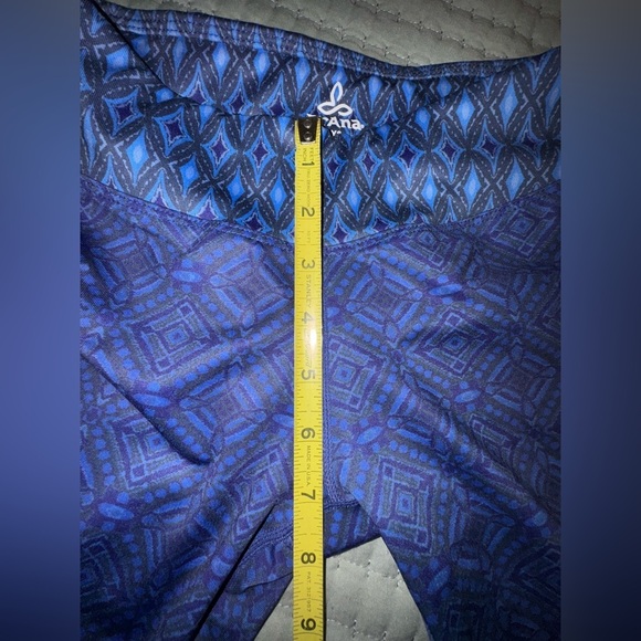 PrAna Roxanne Cropped Leggings Blue Paisley Sz XS Yoga Athleisure Low Rise VGUC - Picture 7 of 11